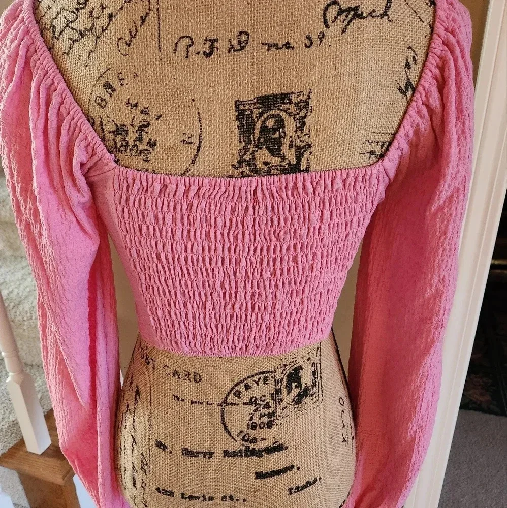 New Sohpie Rue XS Pink Summer Crop Top with Puff Sleeves